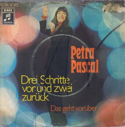 Petra Pascal - Drei schritte vor und zwei zuruck