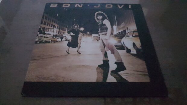 BON JOVI RUNAWAY