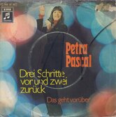 Petra-Pascal-Drei-schritte-vor-und-zwei-zuruck