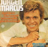 JURGEN-MARCUS-AUF-DEM-KARUSSELL-FAHREN-ALLE-GLEICH-SCHNELL