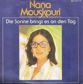 NANA-MOUSKOURI-DIE-SONNE-BRINGT-ES-AN-DEN-TAG
